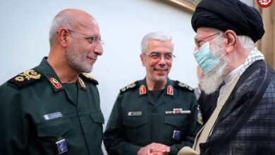 عکس؛ سفر به تاریخ؛ «سرلشکر محرابی» در دوران دفاع مقدس با لباس کُردی؛ دهۀ 60