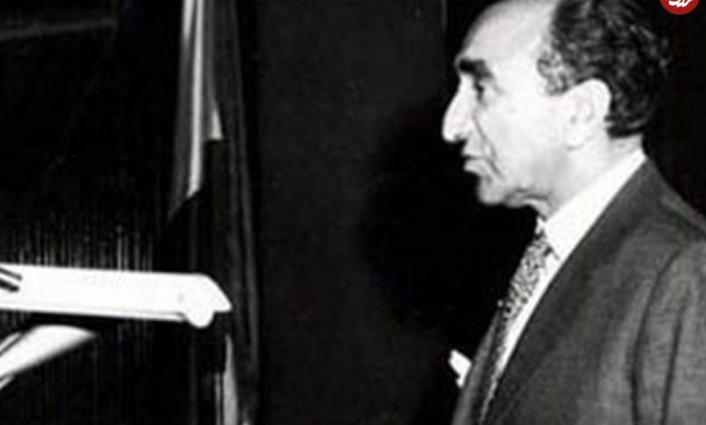 سفر در زمان؛ یادداشتهای علم، پنجشنبه ۱۸ مرداد ۱۳۵۱ سفر در زمان؛ یادداشتهای علم، پنجشنبه ۱۸ مرداد ۱۳۵۱