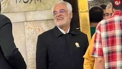 عکس؛ سفر به تاریخ؛ ملاقات «دکتر طهرانچی، رئیس دانشگاه آزاد» با رهبر انقلاب در بیت رهبری