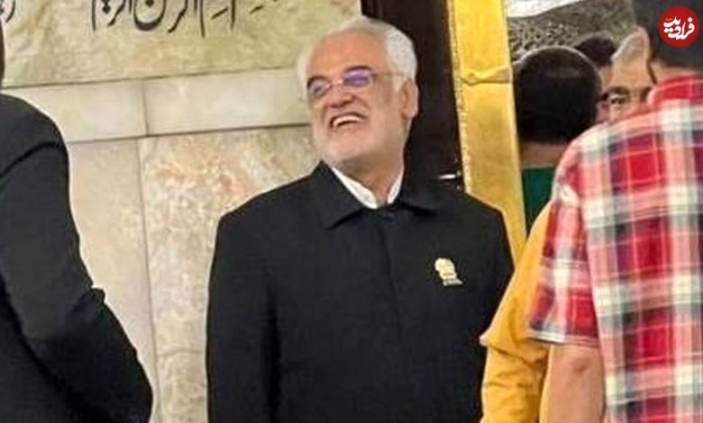 عکس؛ سفر به تاریخ؛ ملاقات «دکتر طهرانچی، رئیس دانشگاه آزاد» با رهبر انقلاب در بیت رهبری عکس؛ سفر به تاریخ؛ ملاقات «دکتر طهرانچی، رئیس دانشگاه آزاد» با رهبر انقلاب در بیت رهبری