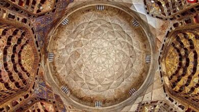 تصاویر؛ سفر در زمان؛ هدیه ۴۰۰ ساله امپراتور چین به ایران؛ ماجرای چینی‌های رنگ آبی چه بود؟