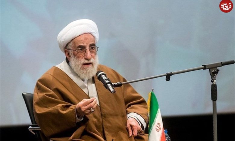 عکس؛ سفر در زمان؛ «آیت الله جنتی» در 56 سالگی در مجلس خبرگان؛ سال 1361 عکس؛ سفر در زمان؛ «آیت الله جنتی» در 56 سالگی در مجلس خبرگان؛ سال 1361