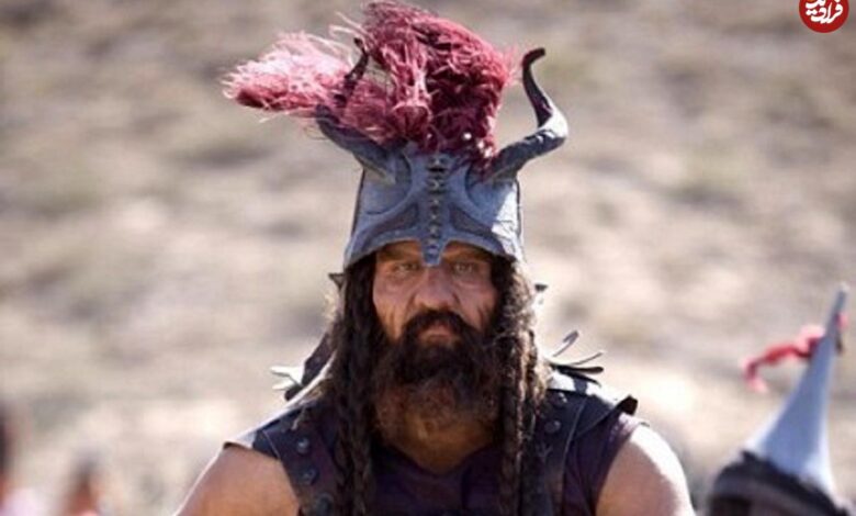 عکس؛ سفر در زمان؛ «غول شامی» سریال مختار در کودکی و در کنار پدر و مادرش؛ دهه 60 عکس؛ سفر در زمان؛ «غول شامی» سریال مختار در کودکی و در کنار پدر و مادرش؛ دهه 60