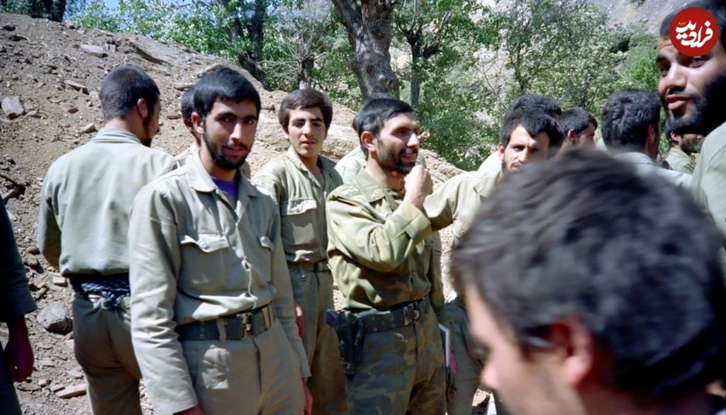 1648541_686 1648541_686