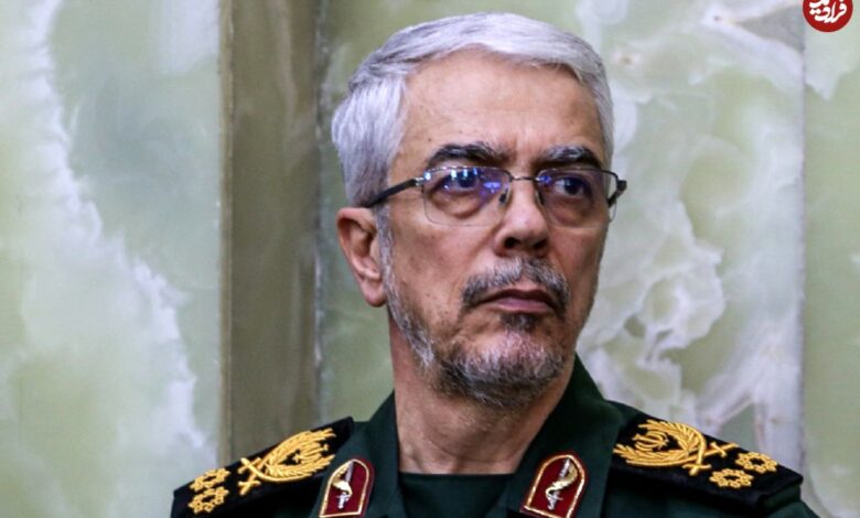 عکس؛ سفر در زمان؛ «سرلشکر باقری» به همراه معاونان اش در کربلا؛ سال 1402 عکس؛ سفر در زمان؛ «سرلشکر باقری» به همراه معاونان اش در کربلا؛ سال 1402