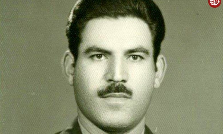 عکس؛ سفر در زمان؛ «سرتیپ سهرابی در کنار رهبر انقلاب و در سفر پاکستان»؛ دهه 60