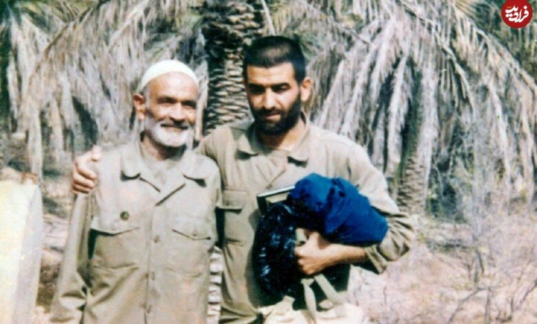 عکس؛ سفر در زمان؛ «شهید بابایی» در کنار منصور ستاری و صیاد شیرازی در یک مراسم؛ دهه 60