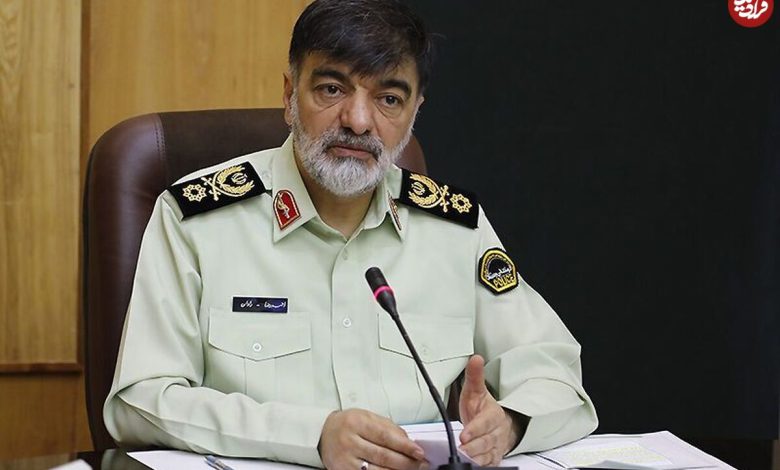 عکس؛ سفر در زمان؛ «سردار رادان در حال قدم زدن با محمدرضا آقاسی»؛ دهه 70 عکس؛ سفر در زمان؛ «سردار رادان در حال قدم زدن با محمدرضا آقاسی»؛ دهه 70