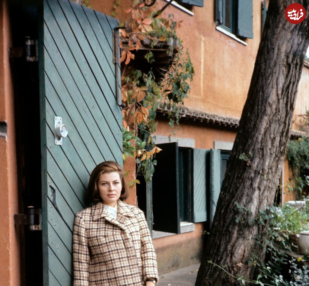 2b92b54444447 +9+54444447