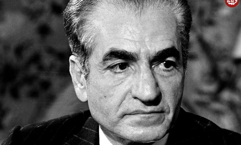 سفر در زمان؛ یادداشتهای علم، سه شنبه ۲۳ مرداد ۱۳۵۱: شاه برآشفت و گفت فرمانده نیروی هوایی با اجازه چه کسی میخواهد با سفیر آمریکا ملاقات کند سفر در زمان؛ یادداشتهای علم، سه شنبه ۲۳ مرداد ۱۳۵۱: شاه برآشفت و گفت فرمانده نیروی هوایی با اجازه چه کسی میخواهد با سفیر آمریکا ملاقات کند