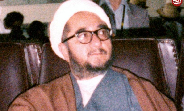 عکس؛ سفر در زمان؛ «محمدصادق خلخالی در یک دیدار سیاسی» در طرابلس لیبی؛ دهه 60 عکس؛ سفر در زمان؛ «محمدصادق خلخالی در یک دیدار سیاسی» در طرابلس لیبی؛ دهه 60