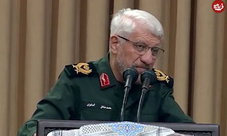 عکس؛ سفر در زمان؛ «صادق آهنگران در کنار آیت الله اشرفی اصفهانی» در جبهه؛ دهه 60 عکس؛ سفر در زمان؛ «صادق آهنگران در کنار آیت الله اشرفی اصفهانی» در جبهه؛ دهه 60