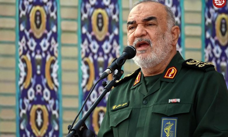 عکس؛ سفر در زمان؛ «سردار سلامی بر سر مزار سردار سلیمانی در کرمان»؛ سال 1401 عکس؛ سفر در زمان؛ «سردار سلامی بر سر مزار سردار سلیمانی در کرمان»؛ سال 1401