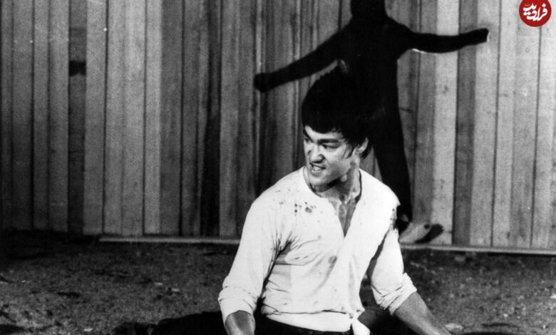 عکس؛ سفر در زمان؛ «بروسلی در کنار مادر و پسرش» 4 سال قبل فوت؛ سال 1348