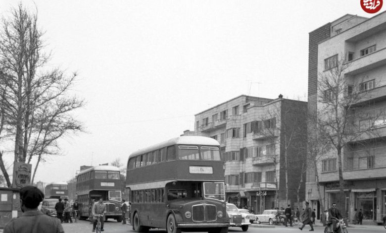 عکس؛ سفر در زمان؛ تهدید خبرنگاران اجتماعی توسط قمارخانهدارهای تهران، دهه چهل عکس؛ سفر در زمان؛ تهدید خبرنگاران اجتماعی توسط قمارخانهدارهای تهران، دهه چهل