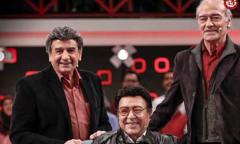 عکس؛ سفر در زمان؛ «ناصر طهماسب و منوچهر والی زاده» در حال دوبله یک فیلم؛ دهه 50 عکس؛ سفر در زمان؛ «ناصر طهماسب و منوچهر والی زاده» در حال دوبله یک فیلم؛ دهه 50