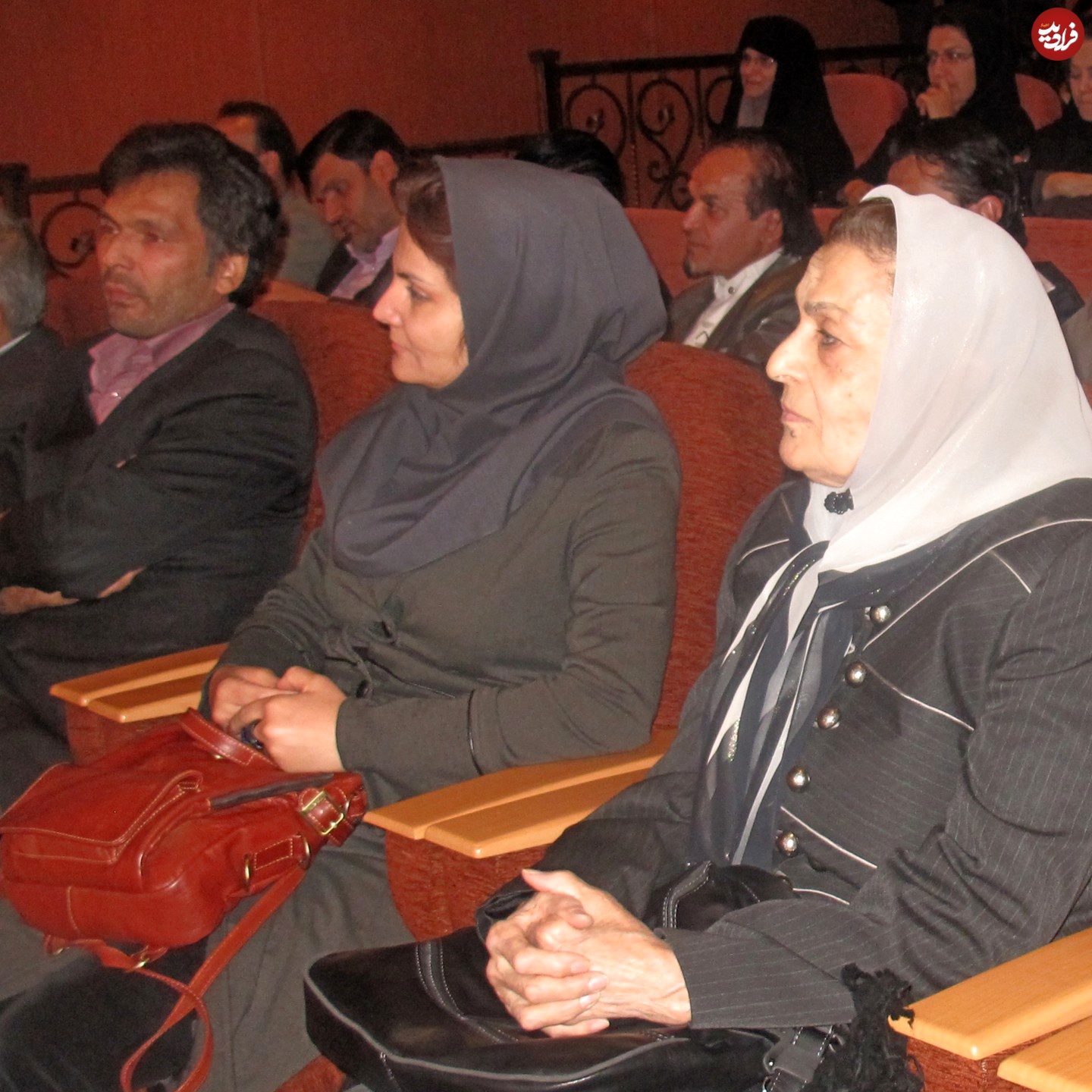 azh-reza_1735026025_3529976608015653113_3010672160 azh.reza_1735026025_3529976608015653113_3010672160