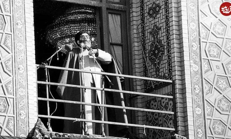 تصاویر؛ سفر در زمان؛ «رهبر انقلاب در کنار ضریح امام رضا(ع)»؛ دهه 60 تصاویر؛ سفر در زمان؛ «رهبر انقلاب در کنار ضریح امام رضا(ع)»؛ دهه 60