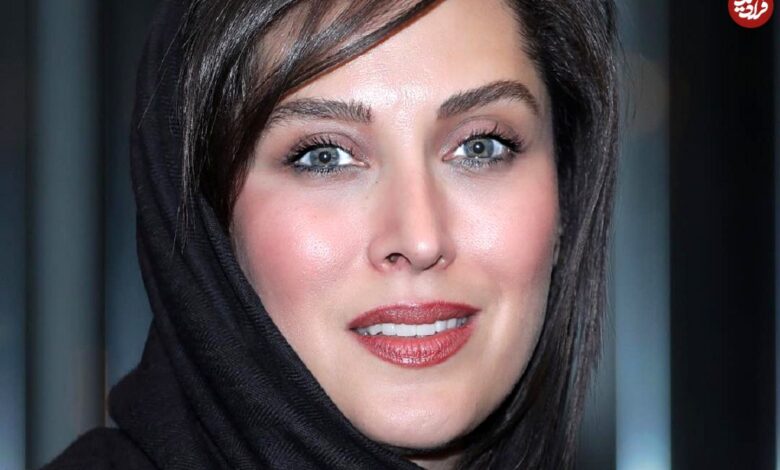 عکس؛ سفر در زمان؛ «مهتاب کرامتی و بهرام بیضایی» در یک مراسم در تهران؛ سال 80 عکس؛ سفر در زمان؛ «مهتاب کرامتی و بهرام بیضایی» در یک مراسم در تهران؛ سال 80