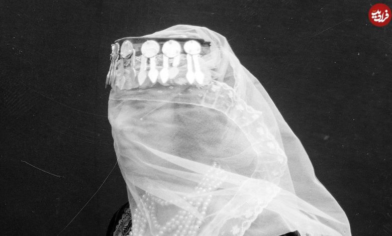 تصاویر؛ سفر به عصر قاجار؛ از «دخترانی با آسیاب» تا «یک پرترۀ خاص» تصاویر؛ سفر به عصر قاجار؛ از «دخترانی با آسیاب» تا «یک پرترۀ خاص»