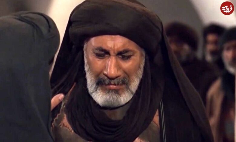 عکس؛ سفر زمان؛ چهرۀ «مسلم بن عوسجه» (مختارنامه) بعد از 15 سال در 77 سالگی عکس؛ سفر زمان؛ چهرۀ «مسلم بن عوسجه» (مختارنامه) بعد از 15 سال در 77 سالگی