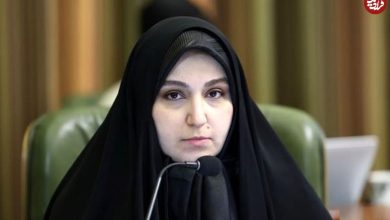 عکس؛ سفر به تاریخ؛ «نرجس سلیمانی، دختر سردار سلیمانی» در خردسالی روی دوش پدر؛ دهۀ 60