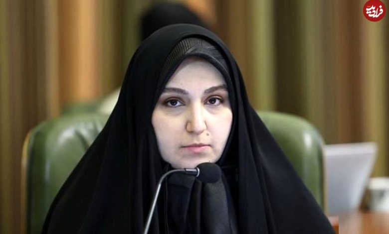 عکس؛ سفر به تاریخ؛ «نرجس سلیمانی، دختر سردار سلیمانی» در خردسالی روی دوش پدر؛ دهۀ 60