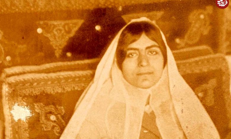 عکس؛ سفر به تاریخ؛ یک دختر از خاندان سلطنتی قاجار در کنار «گربهاش»؛ 130 سال قبل عکس؛ سفر به تاریخ؛ یک دختر از خاندان سلطنتی قاجار در کنار «گربهاش»؛ 130 سال قبل