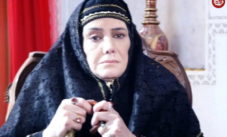 عکس؛ سفر در زمان؛ «ژاله سام و فخری خوروش در خیابان های پاریس»؛ دهه 40 عکس؛ سفر در زمان؛ «ژاله سام و فخری خوروش در خیابان های پاریس»؛ دهه 40