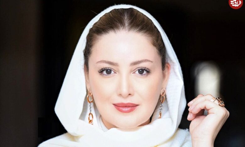 (عکس) سفر در زمان؛ «محمدرضا گلزار در کنار خانواده شیلا خداداد»؛ دهه 90 (عکس) سفر در زمان؛ «محمدرضا گلزار در کنار خانواده شیلا خداداد»؛ دهه 90