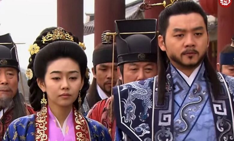 عکس؛ سفر زمان؛ چهرۀ «سولان، همسر تسو» (سریال جومونگ) در 48 سالگی در پشت‌صحنه یک تئاتر