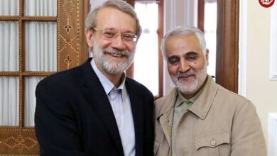 عکس؛ سفر به تاریخ؛ چهرۀ «علی لاریجانی» در 25 سالگی وقتی معاون وزیر بود؛ دهۀ 60