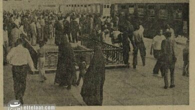 تصاویر؛ سفر به ایران قدیم؛ مردم برای بلیت قطار در راه‌آهن خوابیدند!