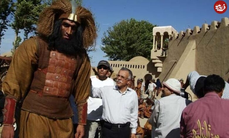 عکس؛ سفر به تاریخ؛ «غول زبیری» (سریال مختارنامه) در آغوش «جواد رضویان» عکس؛ سفر به تاریخ؛ «غول زبیری» (سریال مختارنامه) در آغوش «جواد رضویان»