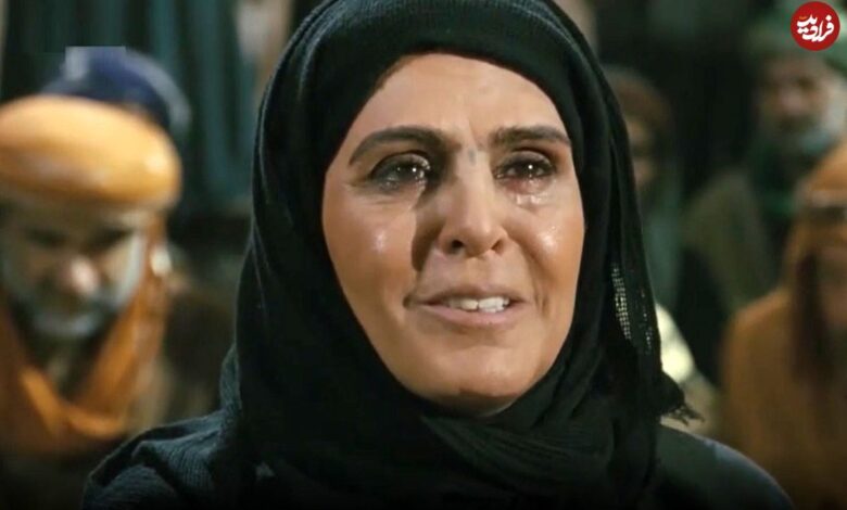 عکس؛ سفر به تاریخ؛ چهرۀ «ساره، زن اول خولی» (مختارنامه) در 26 سالگی در اولین فیلمش؛ سال 1355 عکس؛ سفر به تاریخ؛ چهرۀ «ساره، زن اول خولی» (مختارنامه) در 26 سالگی در اولین فیلمش؛ سال 1355