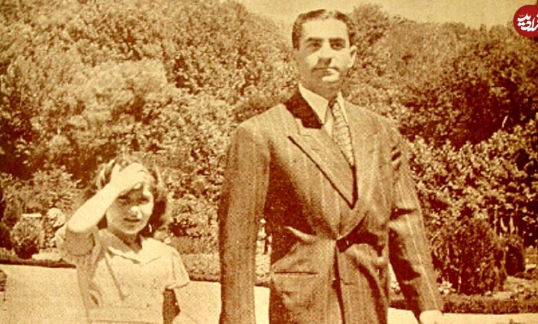 عکس؛ سفر در زمان؛ «شهناز پهلوی و پدرش در حین خلبانی»؛ دهه 30