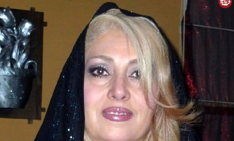 عکس؛ سفر در زمان؛ «لیلا فروهرِ خردسال در حال حرف زدن با فردین»؛ دهه 40