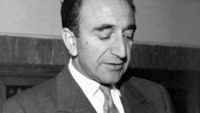 سفر در زمان؛ یادداشت‌های علم، دوشنبه ۸ آبان ۱۳۵۱: یاللعجب، مگر من رئیس شهربانی هستم یا رئیس ساواک؟