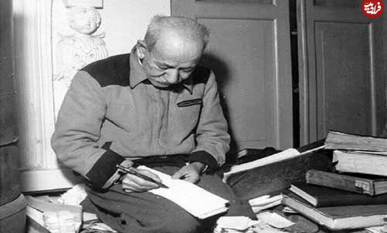 سفر در زمان؛ دهخدا را چون مصدقی بود در جوی آب انداختند تا بگویند سکته کرد و مرد؛ درب دانشسرا را قفل کردند تا دانشجویان نتوانند در خاکسپاریش شرکت کنند سفر در زمان؛ دهخدا را چون مصدقی بود در جوی آب انداختند تا بگویند سکته کرد و مرد؛ درب دانشسرا را قفل کردند تا دانشجویان نتوانند در خاکسپاریش شرکت کنند