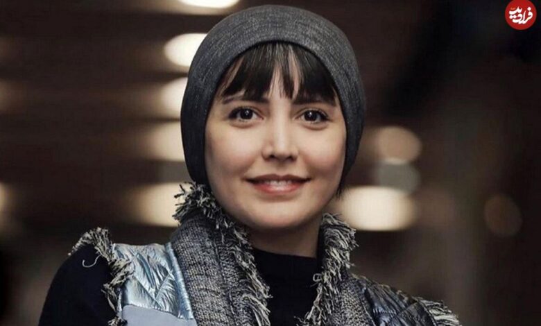 عکس؛ سفر زمان؛ چهرۀ بازیگر نقش «طوبی» با «سبیل هومن برقنورد» در اتاق گریم سریال «طوبی» عکس؛ سفر زمان؛ چهرۀ بازیگر نقش «طوبی» با «سبیل هومن برقنورد» در اتاق گریم سریال «طوبی»