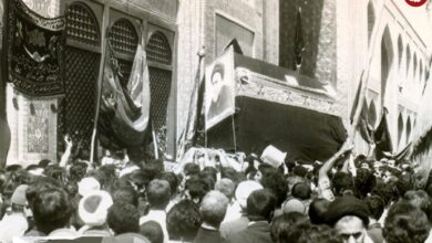 تصاویر؛ سفر در زمان؛ ایران عزادار آیت‌الله میلانی شد و مشهد سیاهپوش!