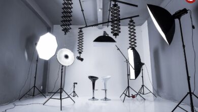 عکس؛ سفر در زمان؛ تصویری کمیاب از استودیو عکاسی در ایران