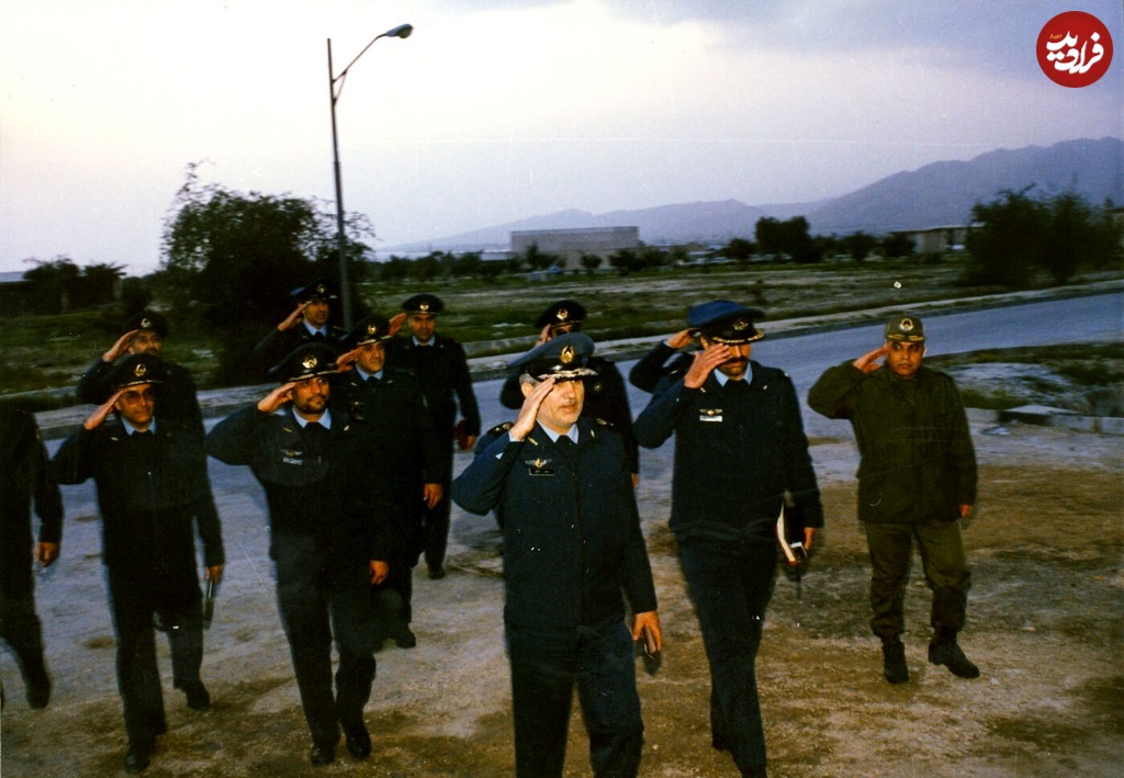 2765895_319 2765895_319