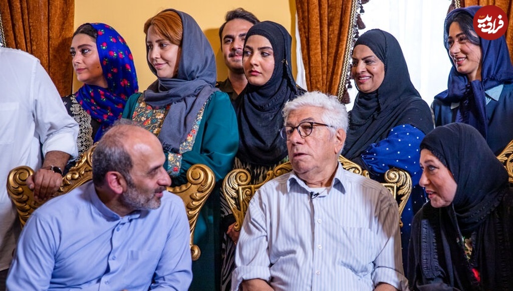 2bd9bed8b4d8aa2bd8b5d8add986d9872bd8b3d8b1db8cd8a7d9842bd8b7d988d8a8db8c28229 +پشت+صحنه+سریال+طوبی (2)