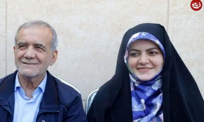 عکس؛ سفر به تاریخ؛ «زهرا، دختر پزشکیان» در کنار «زینب، دختر سردار سلیمانی» در بیت رهبری