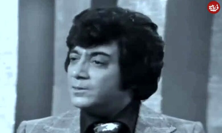 عکس؛ سفر به تاریخ؛ «اکبر گلپایگانی» (گلپا) و همسرش «گلی خانم» سر سفرۀ عقد