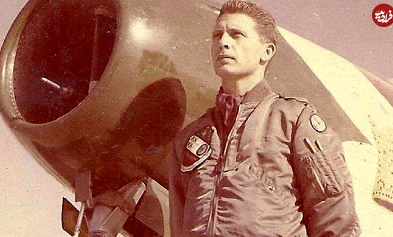 عکس؛ سفر در زمان؛ «نادر جهانبانی» در دوره آموزشی خلبانی با جنگنده؛ دهه 30