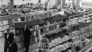 عکس؛ سفر در زمان؛ شهرداری تهران «سوپر مارکت» را تعطیل کرد؛ ماجرای خواندنی زنجیره‌ای‌ها در پایتخت