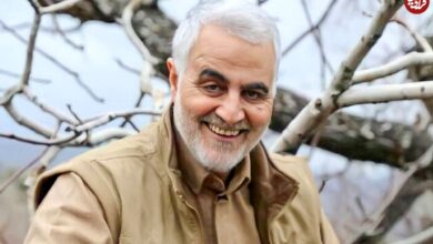 عکس؛ سفر به تاریخ؛ عکس‌های دیده‌نشده «سردار سلیمانی» با «لباس تاجیکی»؛ سال 1377