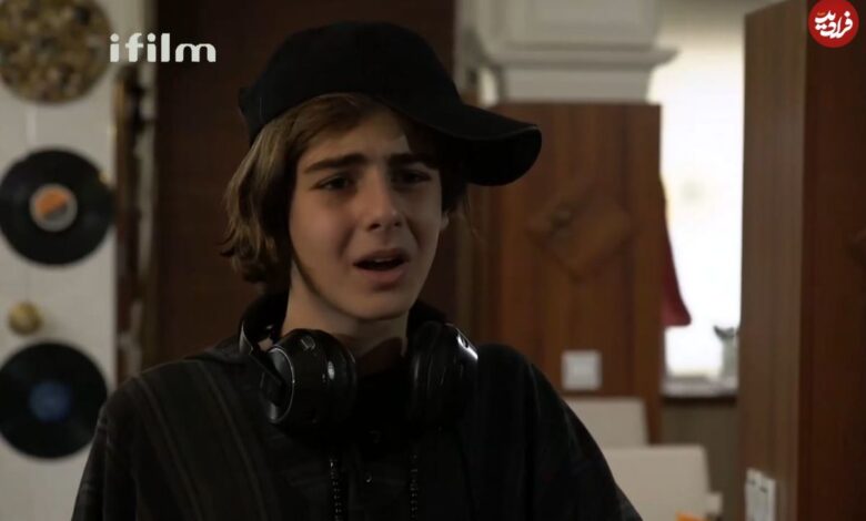 عکس؛ سفر در زمان؛ «مانی پسر منیره» سریال بچه مهندس در 19 سالگی؛ سال 1403